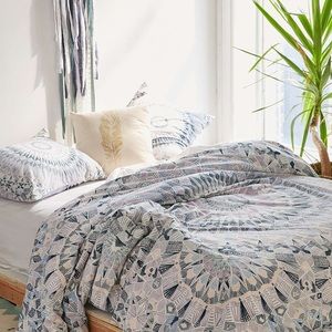 Urban Outfitters Mandala Duvet Cover + Pillow Set